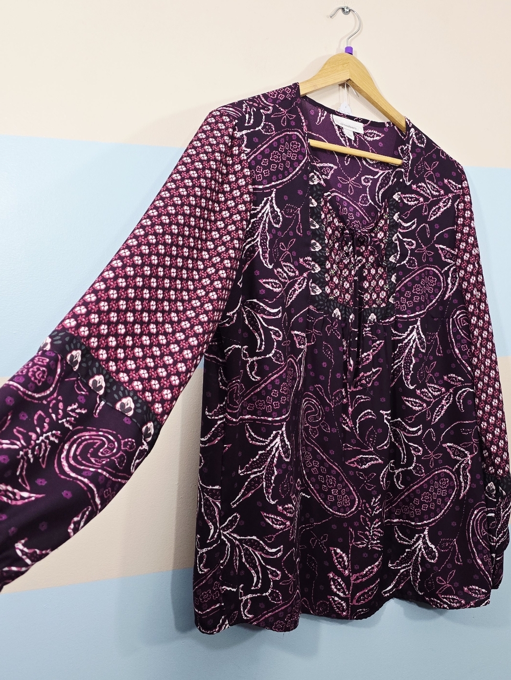 Dressbarn Purple Paisley Peasant Top - Picture 4 of 8